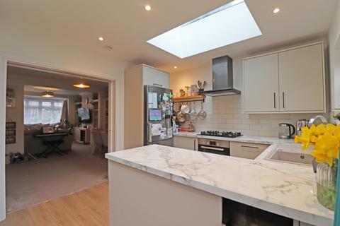 3 bedroom end of terrace house for sale, Fashoda Road, Bromley BR2