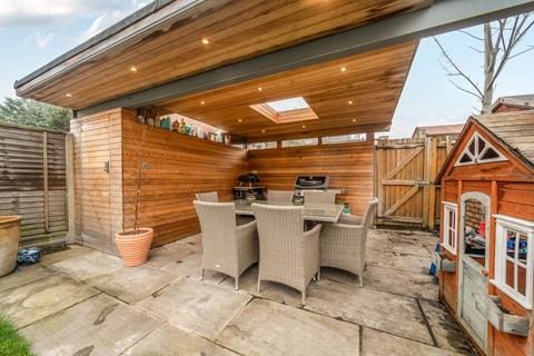 3 bedroom end of terrace house for sale, Fashoda Road, Bromley BR2