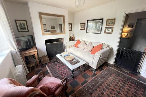undefined, Salisbury SP5