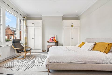 3 bedroom terraced house for sale, Bovingdon Road, London, SW6