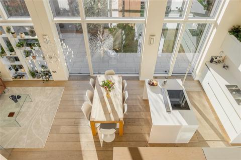 undefined, Northrop Road, Trumpington, Cambridge, Cambridgeshire, CB2