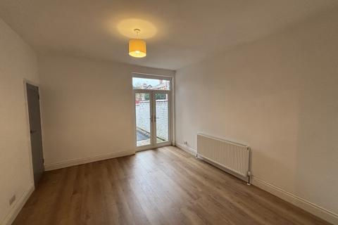 undefined, Kensington Grove, Denton