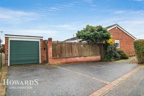 St Michaels Road, Long Stratton