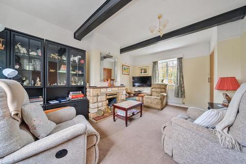 undefined, Kings Sutton,  Banbury,  Oxfordshire,  OX17