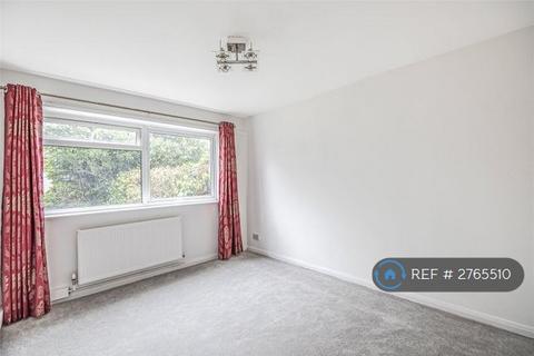 1 bedroom flat to rent, Embassy Court, Harrow, HA3