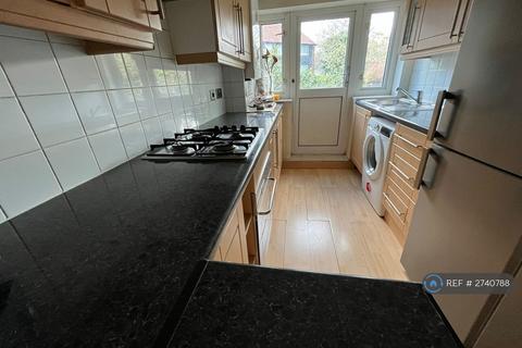 undefined, Clymping Dene, Feltham, TW14