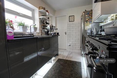 undefined, Upper Crown Street, Reading, RG1