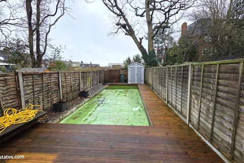 2 bedroom semi-detached house to rent, Jackson Road, East Barnet Vilage EN4