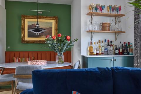 2 bedroom house to rent, Lycett Place, London, W12