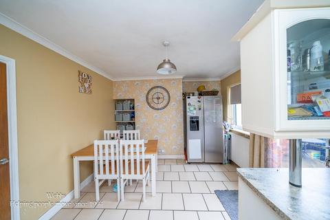 3 bedroom semi-detached house for sale, Wolverhampton Road, Walsall WS3