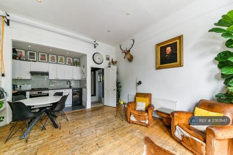 2 bedroom flat to rent, Lancaster Road, London, W11