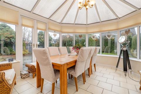undefined, Hesketh Lane, Preston PR4