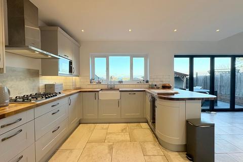 4 bedroom semi-detached house for sale, Keeley Lane, Wootton, Bedford, MK43