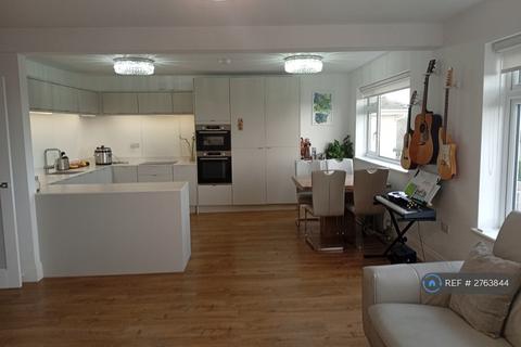 undefined, Saltdean Drive, Brighton, BN2