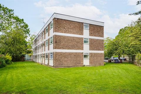 1 bedroom flat for sale, Park Road, London, W4