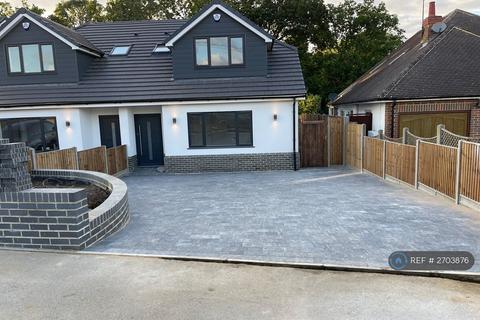 undefined, Woodside Road, Bricket Wood, St. Albans, AL2