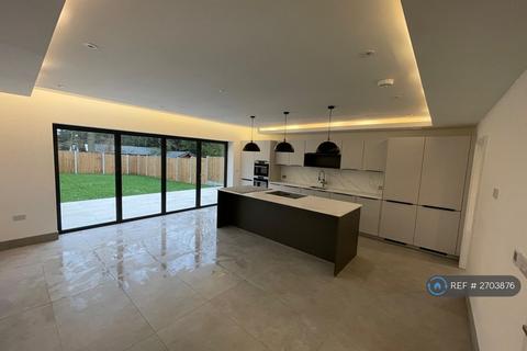 undefined, Woodside Road, Bricket Wood, St. Albans, AL2