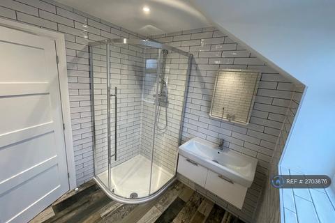 undefined, Woodside Road, Bricket Wood, St. Albans, AL2