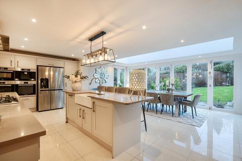 5 bedroom detached house for sale, The Approach, Little Bookham, KT23