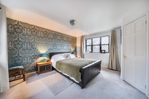 undefined, Oak Ridge, West End, Woking, Surrey, GU24