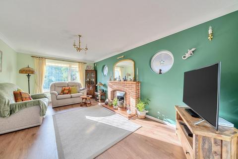 3 bedroom detached house for sale, Woodlands Close, Hiltingbury, Chandler's Ford