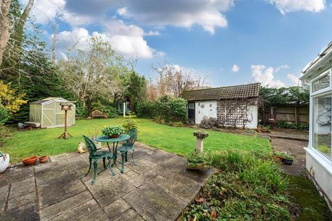 3 bedroom detached house for sale, Woodlands Close, Hiltingbury, Chandler's Ford