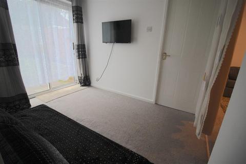 3 bedroom end of terrace house for sale, Mill Burn Way, Birmingham B9