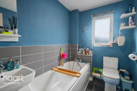 1 bedroom apartment for sale, Grafton Close, Bordon