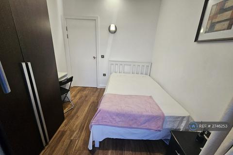 undefined, Centrillion Point, Croydon, CR0