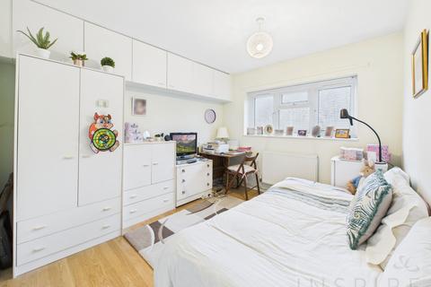 2 bedroom maisonette for sale, Ashdown Drive, Crawley RH10