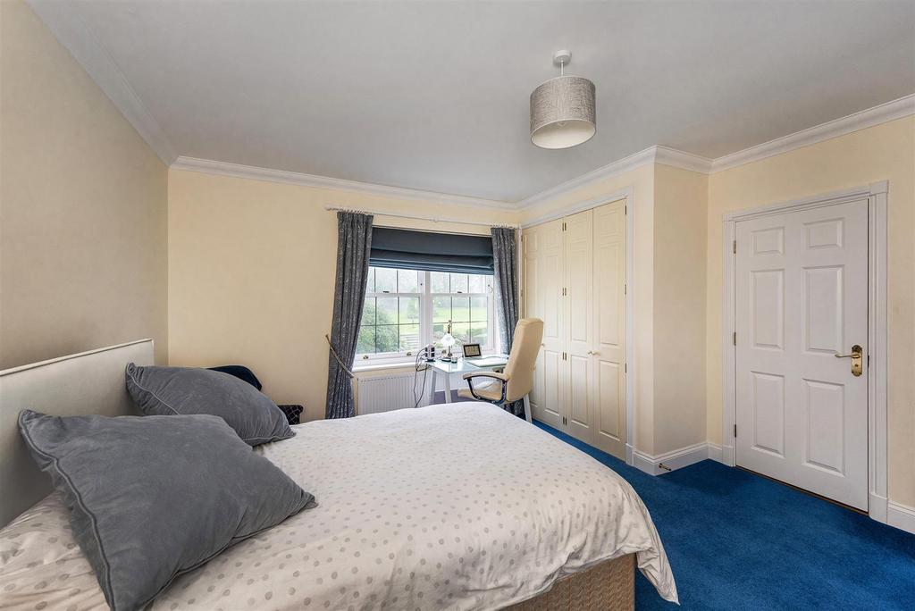 4 Manor Rd TN15 6 AQ 020.jpg