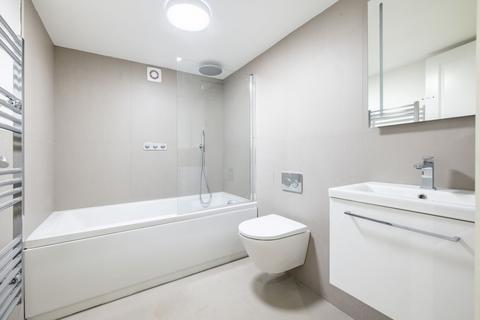 1 bedroom flat to rent, Flat 4 Priya House, 252B High Street,, Croydon - CR0 1NF
