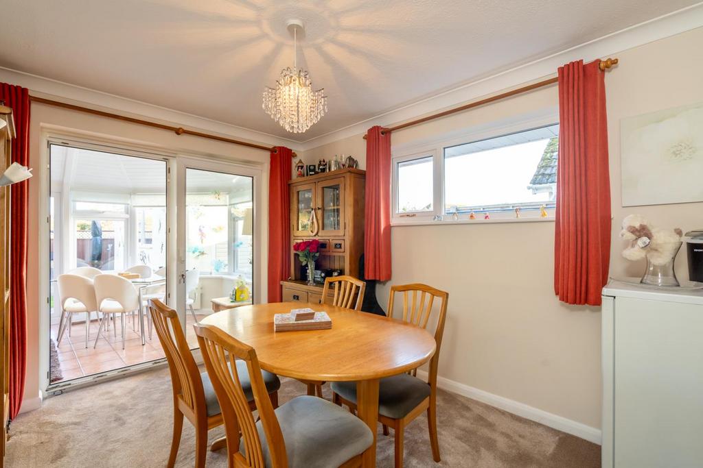 Dining Room.jpg
