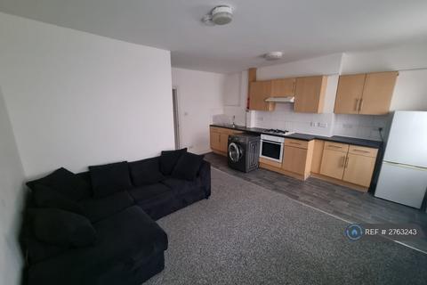 2 bedroom flat to rent, Woodgrange Road, London, E7