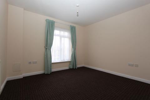 2 bedroom flat to rent, Ilford, IG1