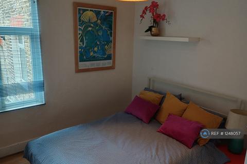 undefined, Grenfell Road, London, CR4