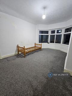 3 bedroom semi-detached house to rent, Salisbury Drive, Prestwich, Manchester, M25