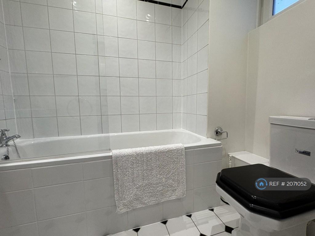 Bathroom 3