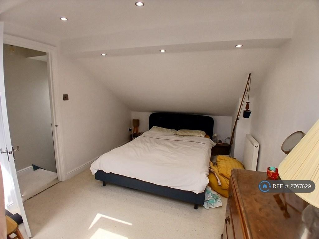 Loft 1