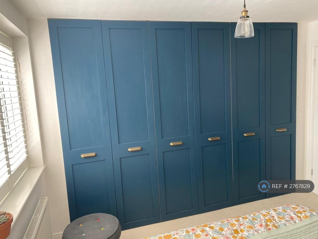 Bedroom 1b