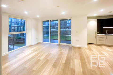 2 bedroom apartment to rent, Holly House, Staines-upon-Thames TW18