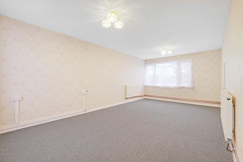 3 bedroom semi-detached house for sale, Long Meadow Drive, Wickford, Essex