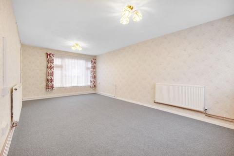 3 bedroom semi-detached house for sale, Long Meadow Drive, Wickford, Essex
