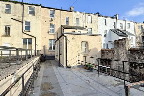 1 bedroom flat for sale, Flat 1, 42 Victoria Street, Paignton, Devon TQ4 5DN