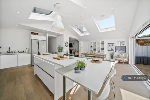 undefined, Clarence Road, Windsor, SL4