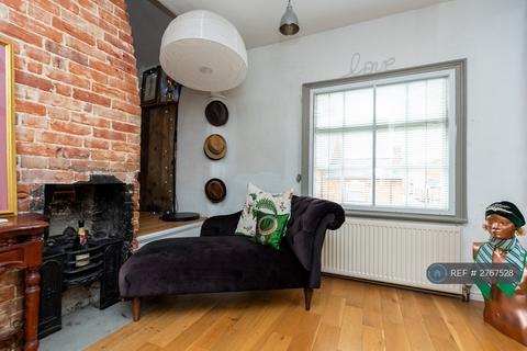 3 bedroom detached house to rent, Cross Street, Eye, IP23