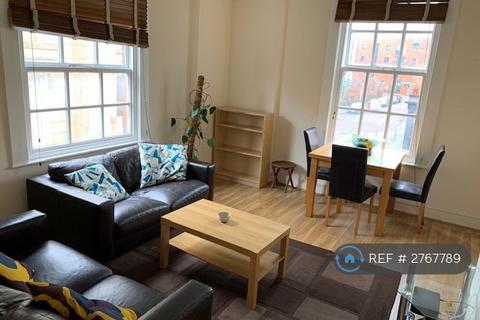 2 bedroom flat to rent, Bexley Square, Salford, M3