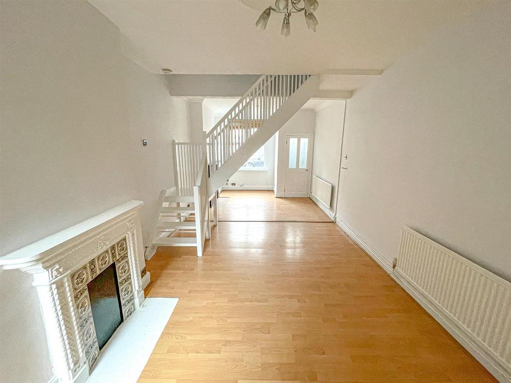 Image 11.jpg