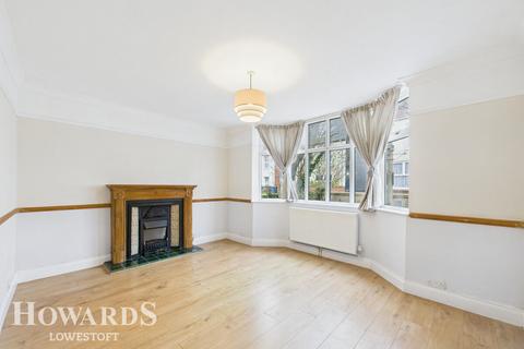 undefined, Oulton Street, Oulton