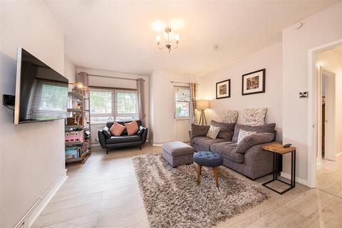 2 bedroom flat for sale, South End Close, Hampstead Heath, NW3